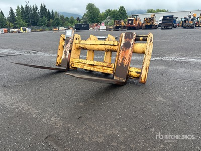 68 in Wheel Loader Forks