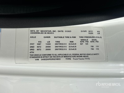 2024 International LT625 6x4 T/A Sleeper Truck Tractor