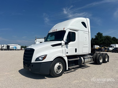 2023 Freightliner Cascadia 126 6x4 Ciągnik siodłowy T/A z kabiną sypialną