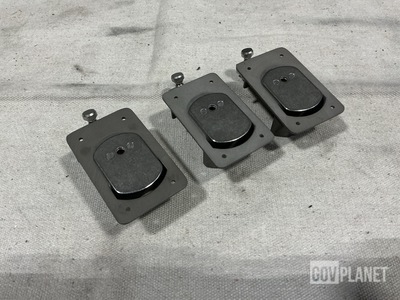 (3) Avibank 91114-21 Lock-Release Levers