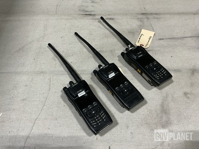 (19) Harris XL-200 Radios