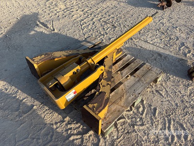 42 in Crawler Tractor Drawbar