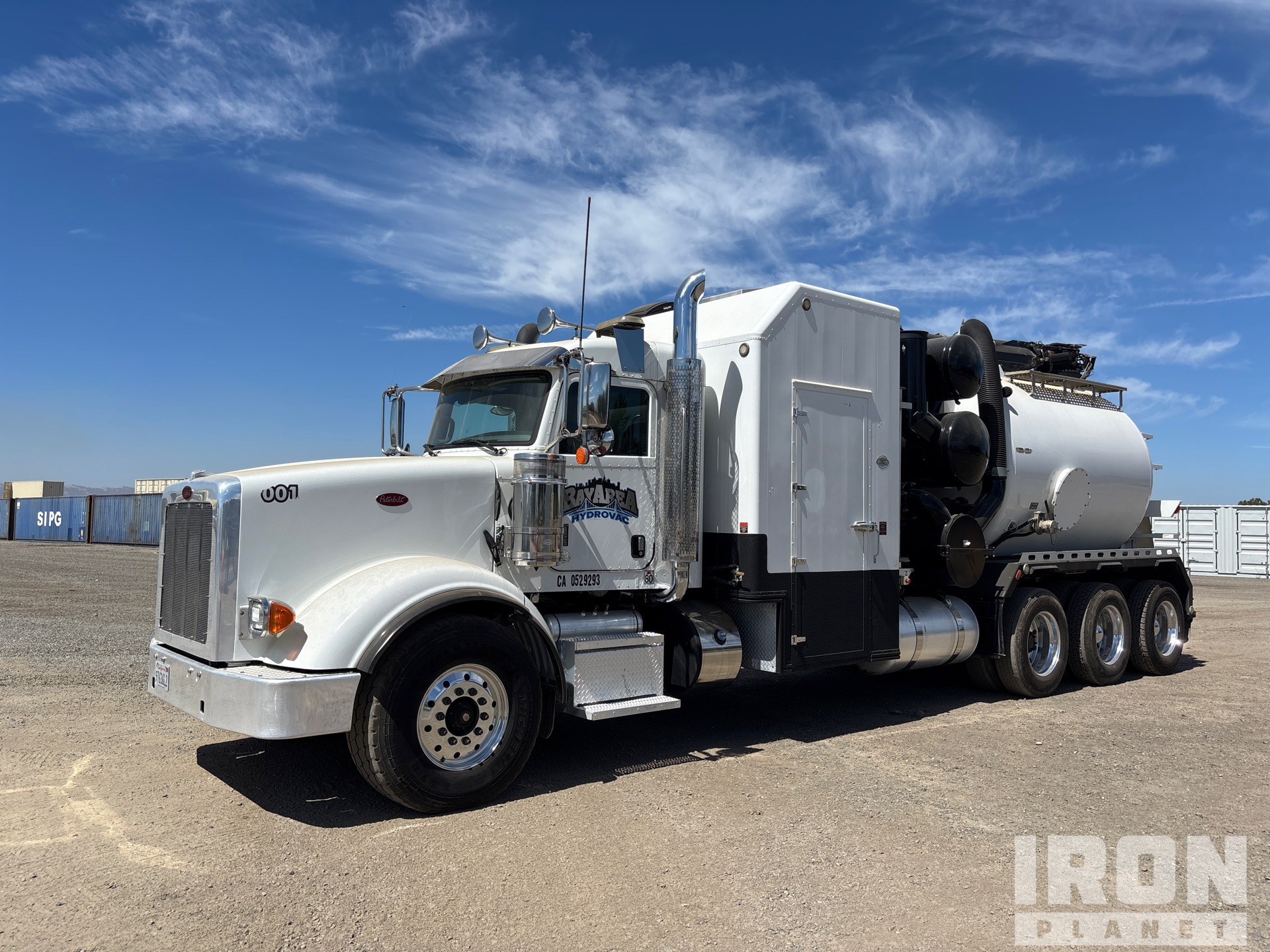 Tornado Global Hydrovacs F4 Eco-Lite on 2018 Peterbilt 367 8x4 Vacuum Excavator Truck