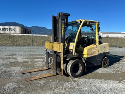 2007 Hyster H100 10000 lb Cushion Tire Forklift