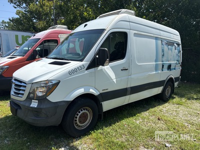 2015 Freightliner Sprinter 2500 Refrigerated Van