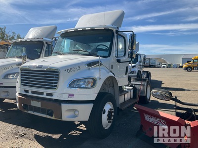 2014 Freightliner M2 106 S/A Dagcabine Trekker
