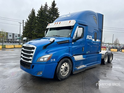 2021 Freightliner Cascadia 126 6x4 T/A Sleeper Truck Tractor