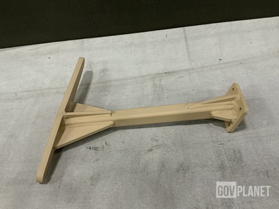(14) Navistar 3887717C1 Vehicular Components Brackets