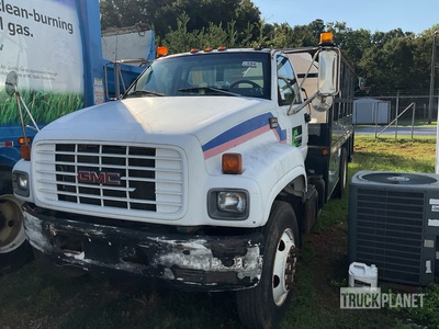1999 GMC C6500 4x2 Pressure Washer Truck
