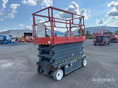 2016 Skyjack SJIII4740 Electric Scissor Lift