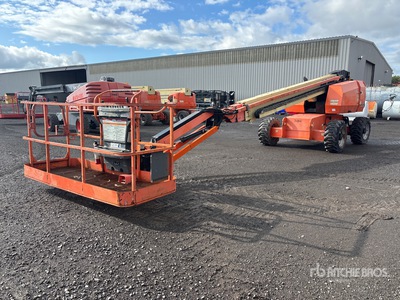 2014 JLG 660SJ 4WD Dual Fuel Telescopic Boom Lift