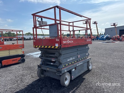 2014 Skyjack SJ4632 Electric Scissor Lift
