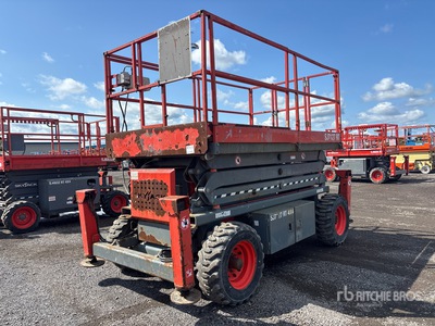 2016 Skyjack SJ7127 RT 4x4 Dual Fuel Scissor Lift