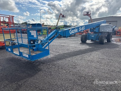 2016 Genie S85 4WD Diesel Telescopic Boom Lift