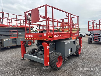 2018 Skyjack SJ6826 RT 4x4 Dual Fuel Scissor Lift