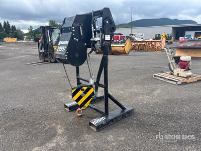 2021 Manitou 5000 kg Winch