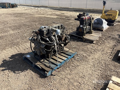 Quantity of (2) Cummins 5.9 24 Valve Moteur