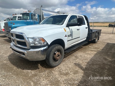 2013 Ram 3500 4x4 Crew Cab Platte vrachtwagen