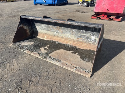 2019 96 in Telehandler Bucket