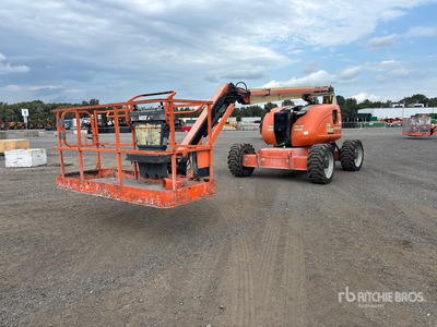 2013 JLG 600AJ 4WD Dual Fuel Articulating Boom Lift