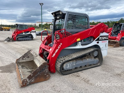 2019 Takeuchi TL12V2 لودر بجنزير