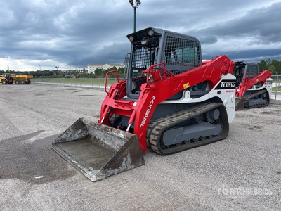 2019 Takeuchi TL12V2 لودر بجنزير