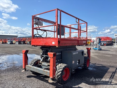 2018 Skyjack SJ6832RT 4x4 Dual Fuel Scissor Lift