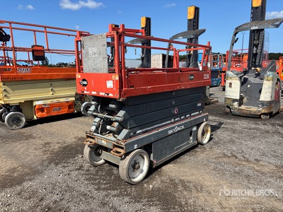 2017 Skyjack SJ III 3226 Electric Scissor Lift
