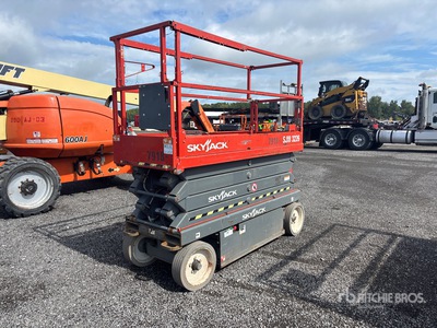 2017 Skyjack SJIII3226 Electric Scissor Lift