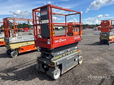 2014 Skyjack SJIII-3219 Electric Scissor Lift