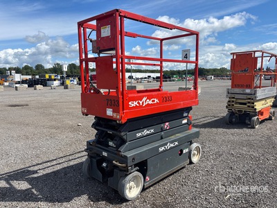 2014 Skyjack SJIII-3219 Electric Scissor Lift