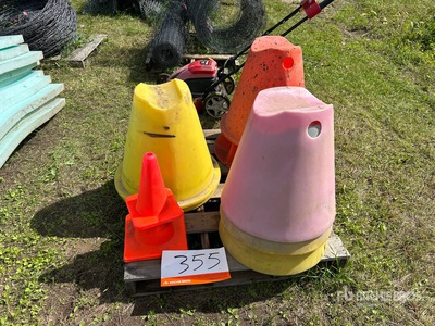 Quantity of (7) Pijpstandaard