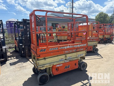 2019 JLG 1930ES Electric منصة رفع متحركة