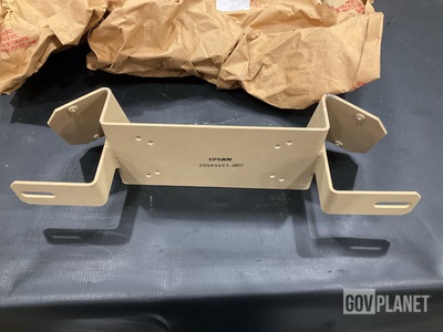 (11) Basic Rubber & Plastic 12564507 Vehicular Brackets