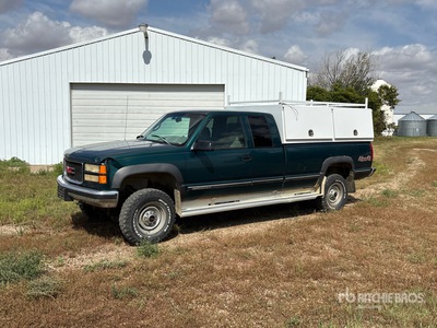 1996 GMC 2500 4x4 Extended Cab Pickup