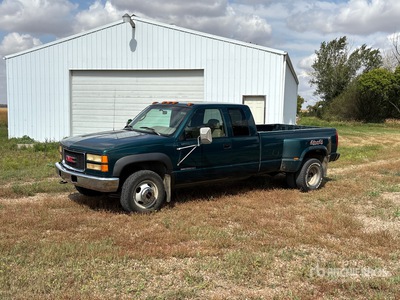 1995 GMC Sierra 3500 4x4 Extended Cab Pickup