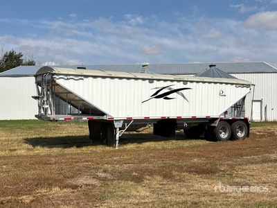 2012 Lode King 35 ft T/A Grain Trailer