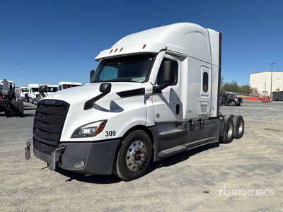 2022 Freightliner Cascadia 126 6x4 T/A Sleeper Truck Tractor