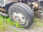 Underbody with Right Steer Tire