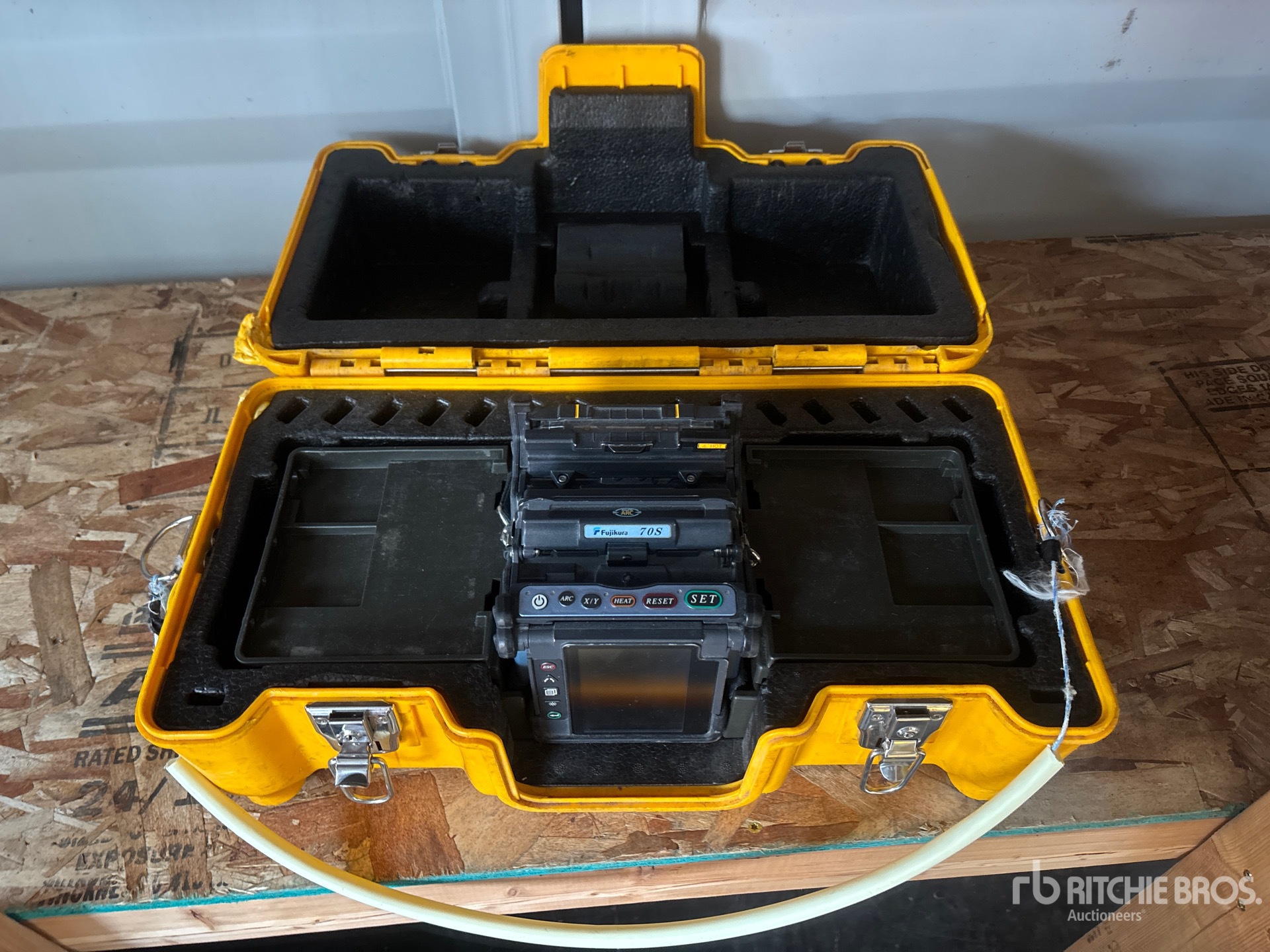 Fujikura 70S Fusion Splicer