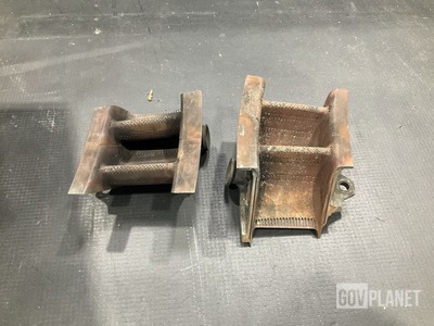 (2) Vacuum Casting Turbine Vanes