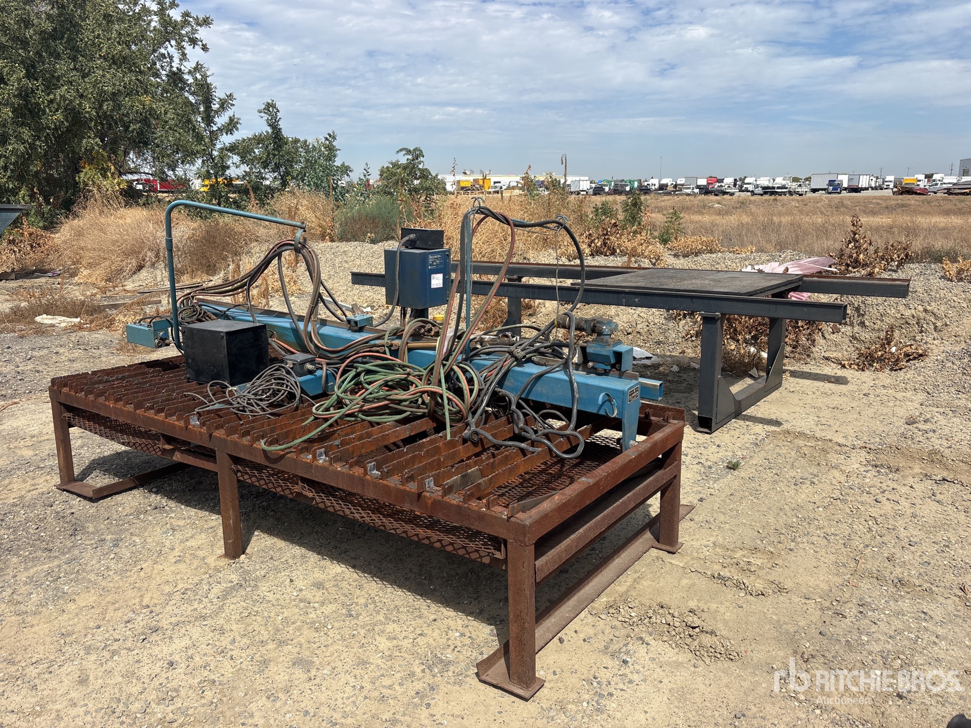 1987 KN Aronson IK-1200 HS Skid-Mounted Cortadora de Plasma