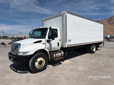 2019 International MV607 4x2 Van Truck