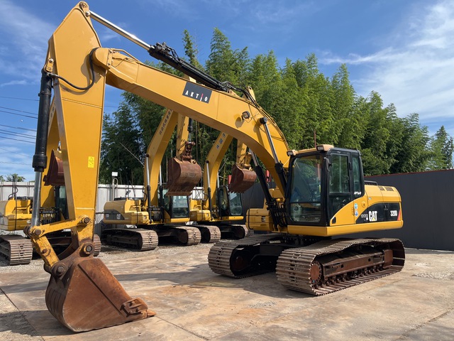 2012 年 Cat 320D Tracked Excavator