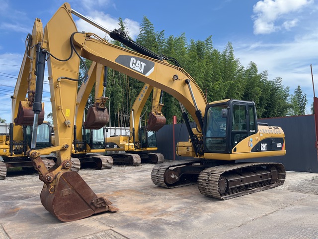 2009 年 Cat 320 D Tracked Excavator