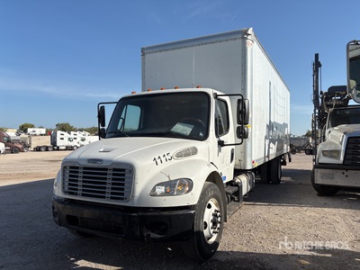 2017 Freightliner M2 106 4x2 Camion fourgon