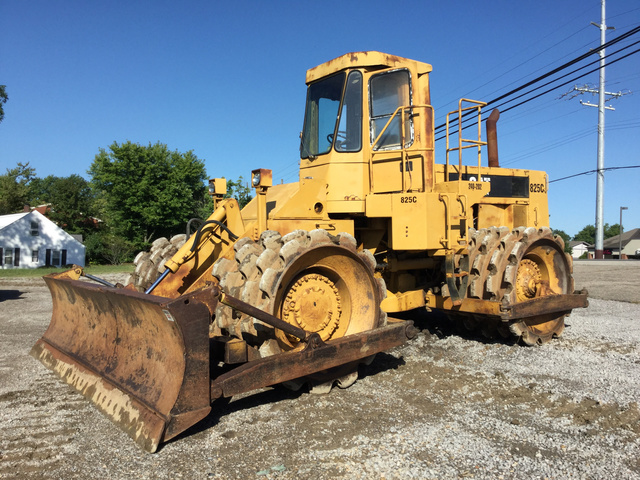 Cat 825C Soil Compactor