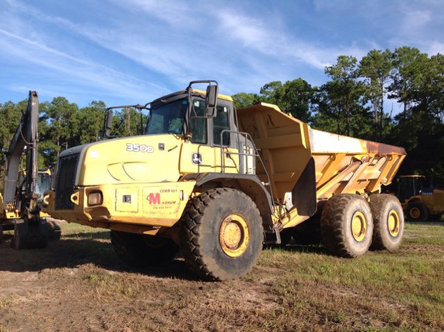 2006 John Deere 350D Articulated Dump Truck
