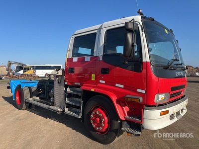 2001 Isuzu FTR 800 4x2 Crew Cab Cab and Chassis