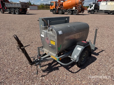 Hubiere CNT751TR 500 L Trailer Mounted Aluminum Citerne A Fuel 1 Essieu S/A Fuel Tank